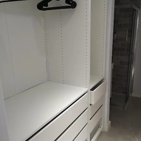 Πανσιόν Suites Charco San Gines 2*